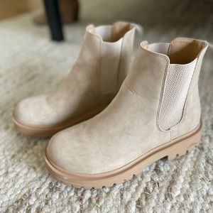 Beige Chelsea booties, size 8.